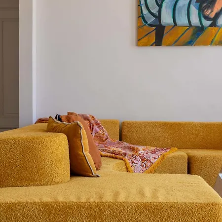 Atypical - 3br With Mezzanine Centre * Cannes