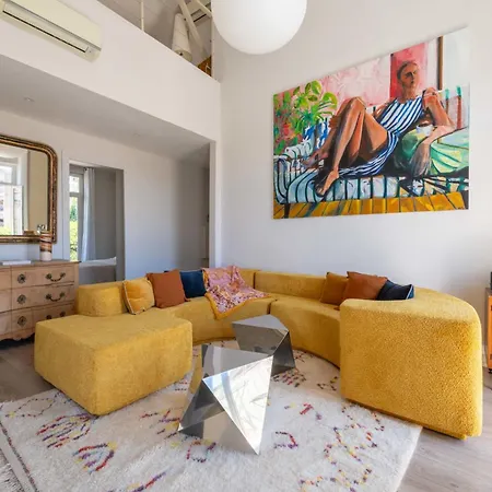 Lejlighed Atypical - 3br With Mezzanine Centre