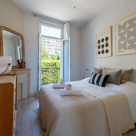 Atypical - 3br With Mezzanine Centre * Cannes