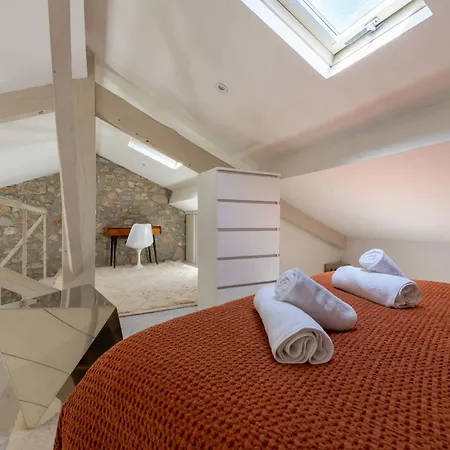 Atypical - 3br With Mezzanine Centre * Cannes